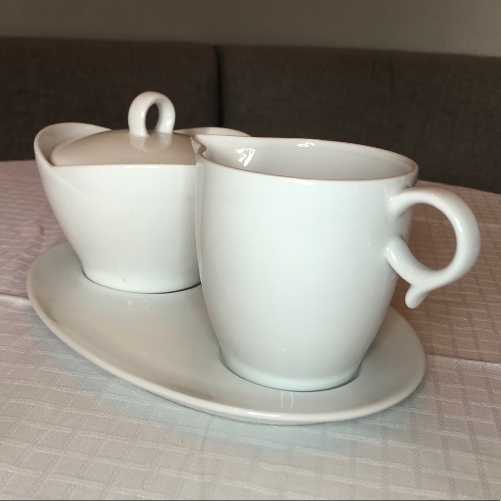 Nambe Sugar and Creamer Set